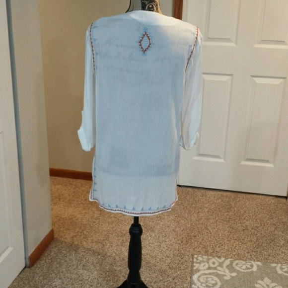 Blouse - Picture 3 of 4